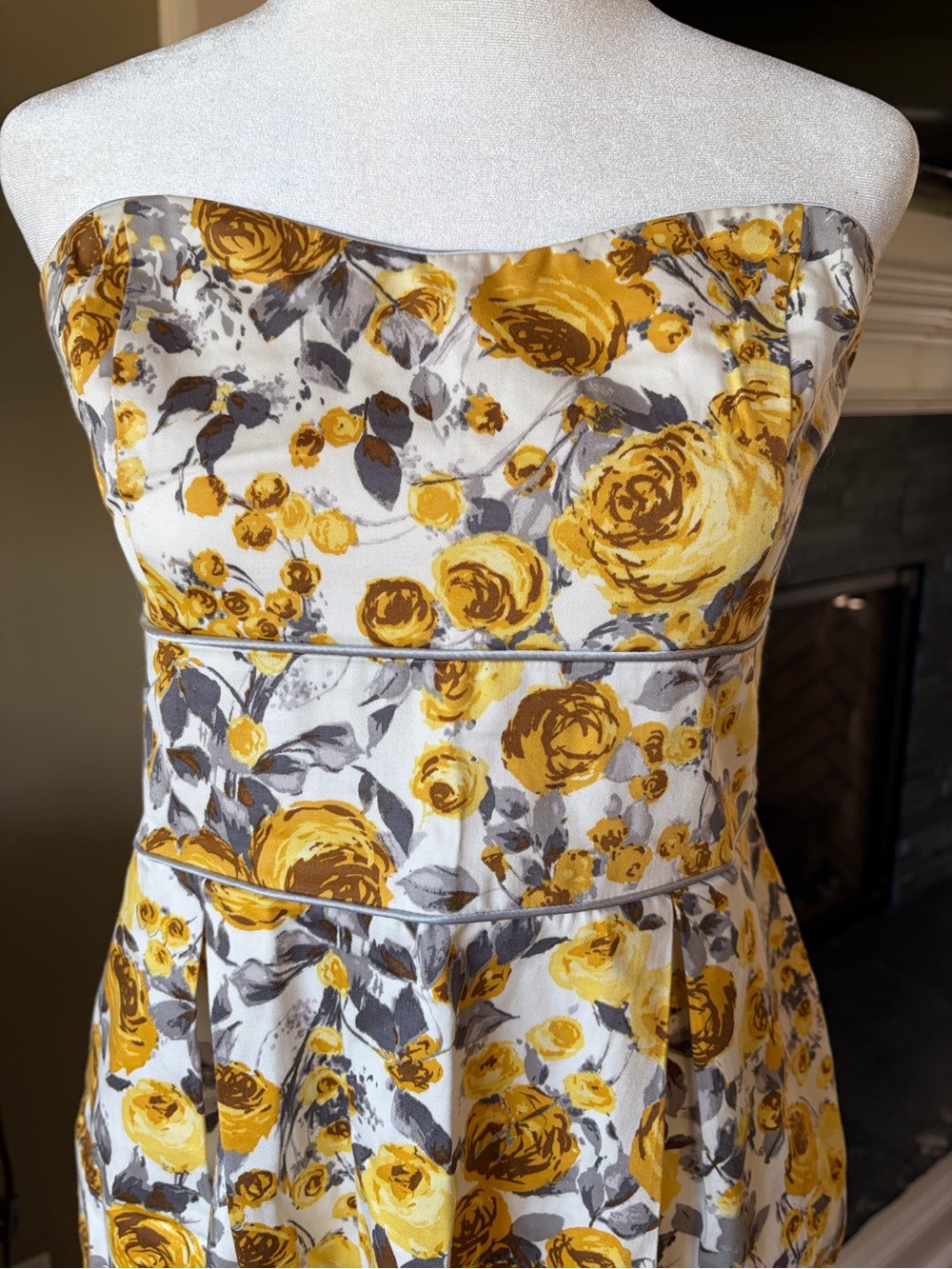 B. Smart Yellow/Gray Floral Strapless Sundress Sz 10 Cotton Pockets Vintage Y2K - Picture 2 of 10